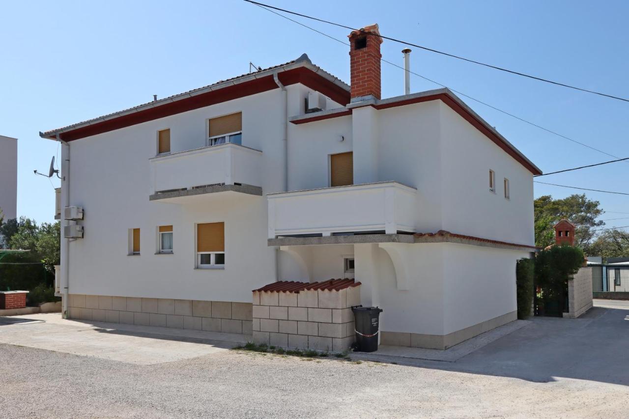 Apartments And Rooms By The Sea Banjol, Rab - 19692 Exterior photo